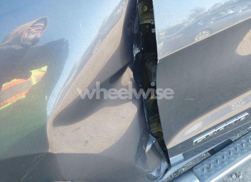 Photo 17 of 2017 Jeep Grand CHEROKEE LIMITED 4X4 (VIN 1C4RJFBG5HC821896)