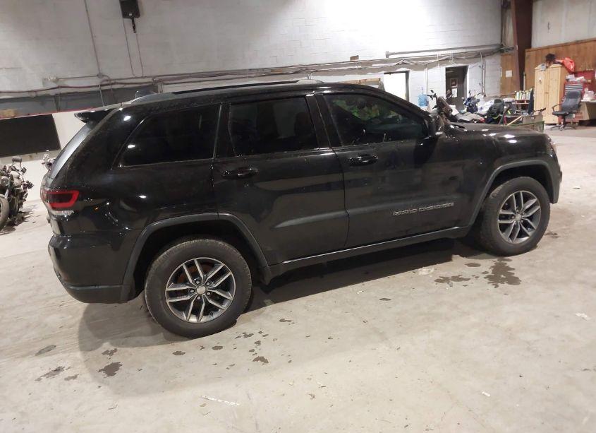 Photo 4 of 2017 Jeep Grand CHEROKEE LIMITED 4X4 (VIN 1C4RJFBG5HC834681)