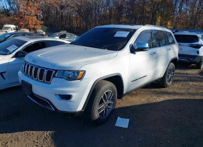 Photo 2 of 2017 Jeep Grand CHEROKEE LIMITED 4X4 (VIN 1C4RJFBG5HC862805)