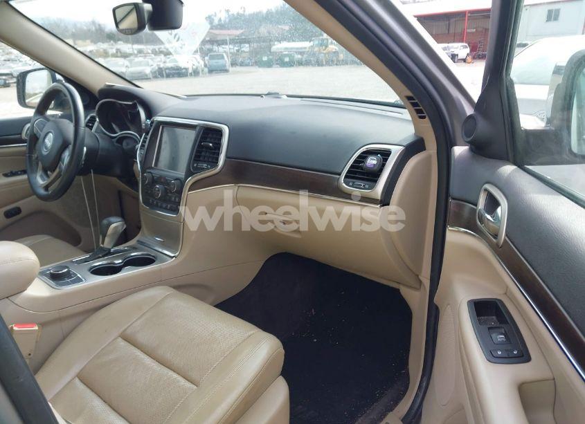 Photo 5 of 2017 Jeep Grand CHEROKEE LIMITED 4X4 (VIN 1C4RJFBG5HC876798)