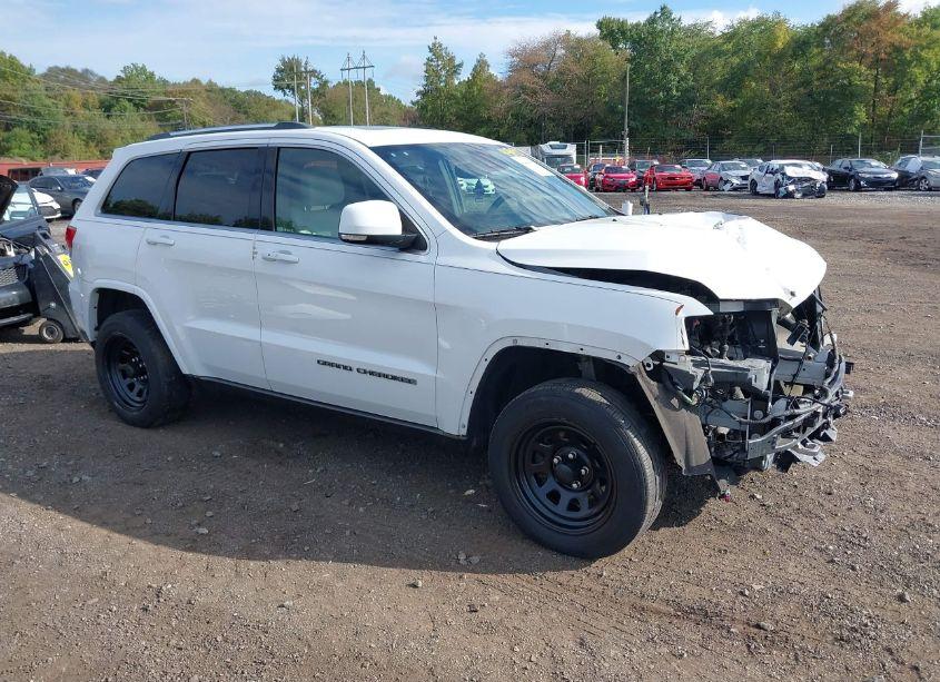 2018 Jeep Grand CHEROKEE STERLING EDITION 4X4 (VIN 1C4RJFBG5JC137601) main photo