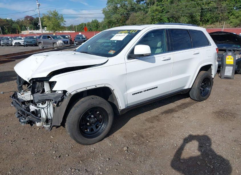 Photo 2 of 2018 Jeep Grand CHEROKEE STERLING EDITION 4X4 (VIN 1C4RJFBG5JC137601)