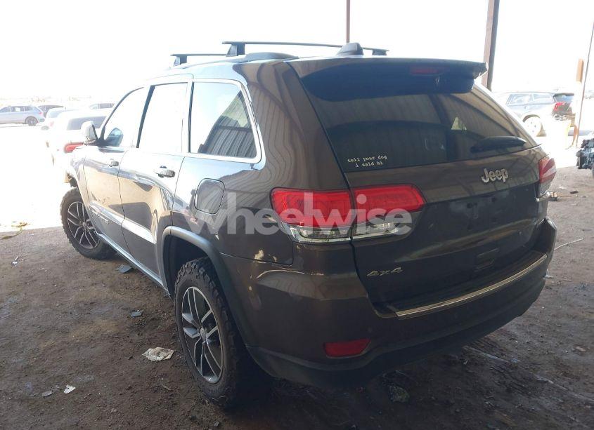 Photo 3 of 2018 Jeep Grand CHEROKEE LIMITED 4X4 (VIN 1C4RJFBG5JC268608)