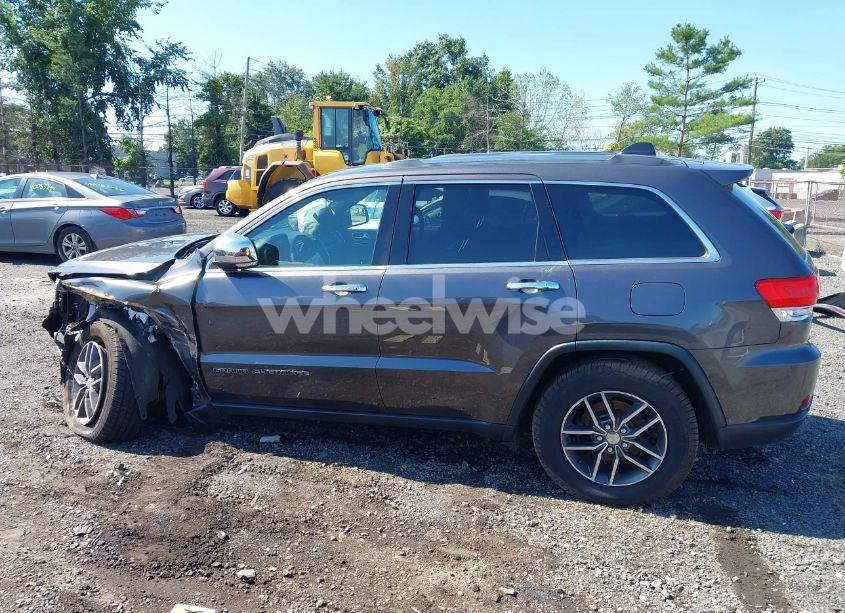 Photo 14 of 2018 Jeep Grand CHEROKEE LIMITED 4X4 (VIN 1C4RJFBG5JC299938)
