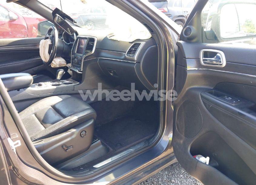 Photo 5 of 2018 Jeep Grand CHEROKEE LIMITED 4X4 (VIN 1C4RJFBG5JC299938)