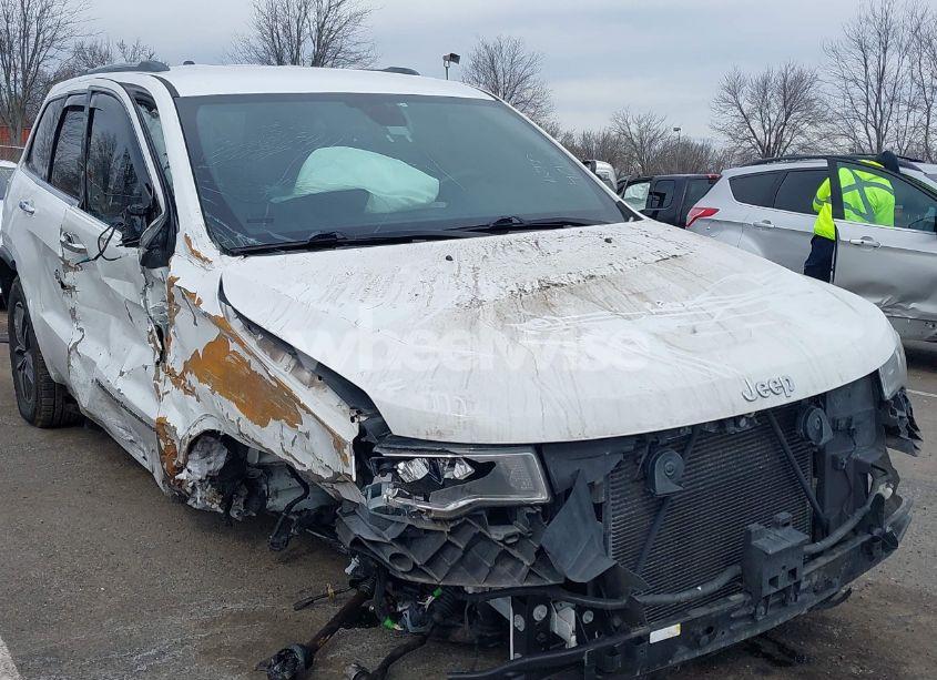 2018 Jeep Grand CHEROKEE LIMITED 4X4 (VIN 1C4RJFBG5JC303891) main photo