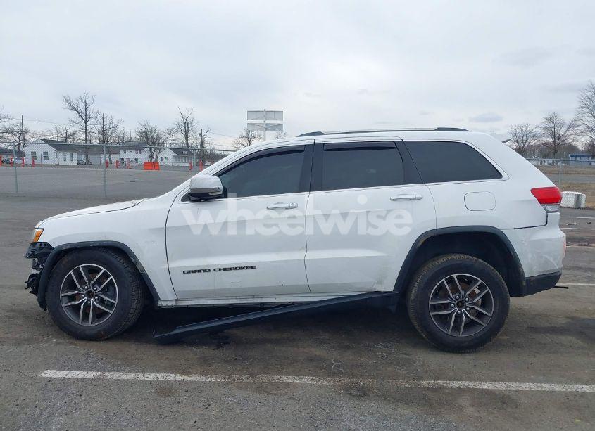 Photo 14 of 2018 Jeep Grand CHEROKEE LIMITED 4X4 (VIN 1C4RJFBG5JC303891)