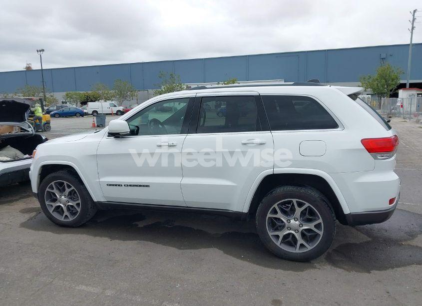 Photo 14 of 2018 Jeep Grand CHEROKEE STERLING EDITION 4X4 (VIN 1C4RJFBG5JC334106)