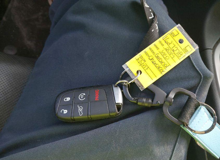 Photo 11 of 2019 Jeep Grand CHEROKEE LIMITED 4X4 (VIN 1C4RJFBG5KC813451)