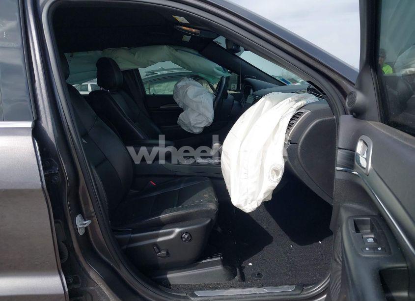 Photo 5 of 2019 Jeep Grand CHEROKEE LIMITED 4X4 (VIN 1C4RJFBG5KC823767)