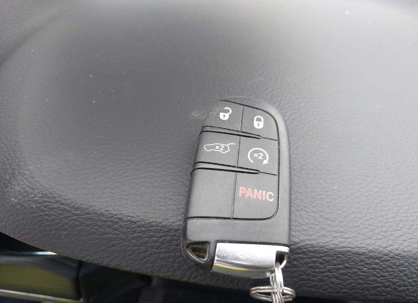 Photo 11 of 2020 Jeep Grand CHEROKEE LIMITED 4X4 (VIN 1C4RJFBG5LC233456)