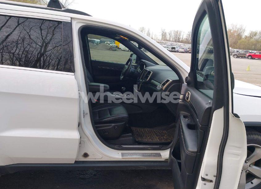 Photo 5 of 2014 Jeep Grand CHEROKEE LIMITED (VIN 1C4RJFBG6EC156597)