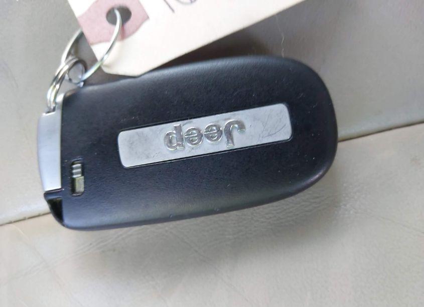 Photo 11 of 2014 Jeep Grand CHEROKEE LIMITED (VIN 1C4RJFBG6EC258854)