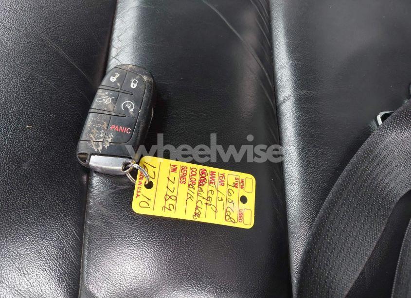 Photo 11 of 2015 Jeep Grand CHEROKEE LIMITED (VIN 1C4RJFBG6FC207789)