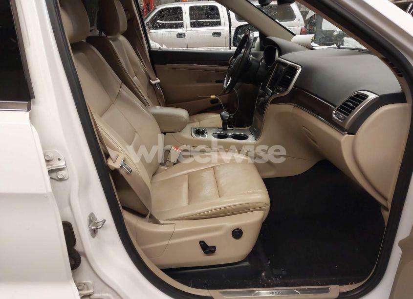 Photo 5 of 2015 Jeep Grand CHEROKEE LIMITED (VIN 1C4RJFBG6FC685405)