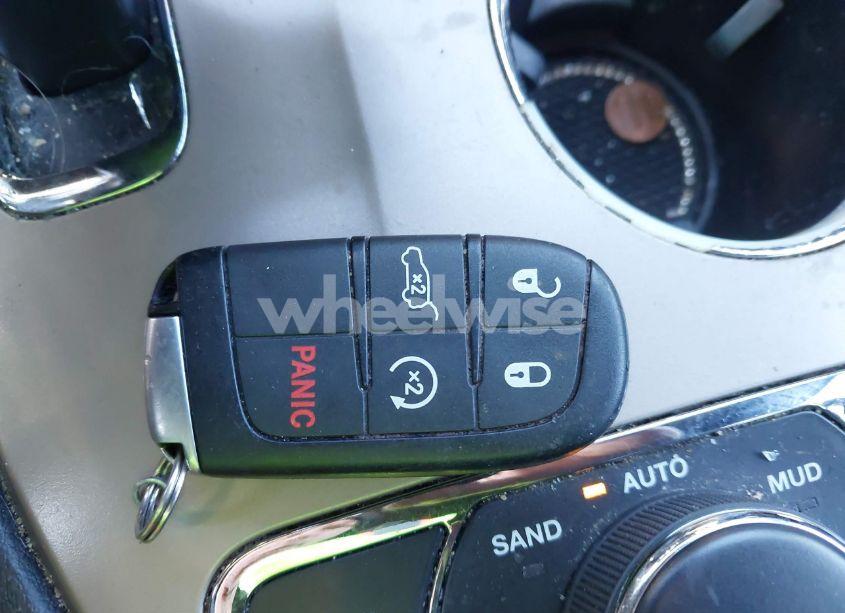 Photo 11 of 2015 Jeep Grand CHEROKEE LIMITED (VIN 1C4RJFBG6FC692127)