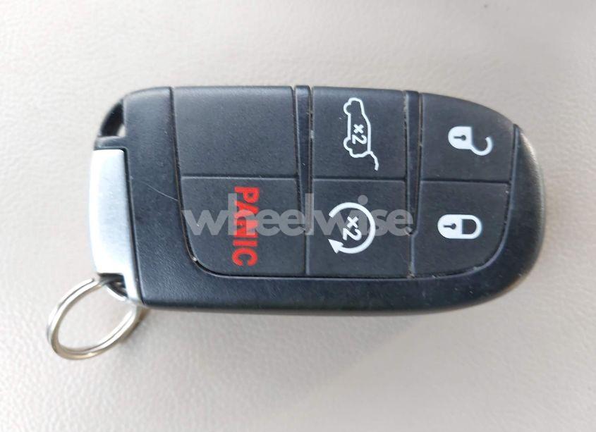 Photo 11 of 2015 Jeep Grand CHEROKEE LIMITED (VIN 1C4RJFBG6FC887385)