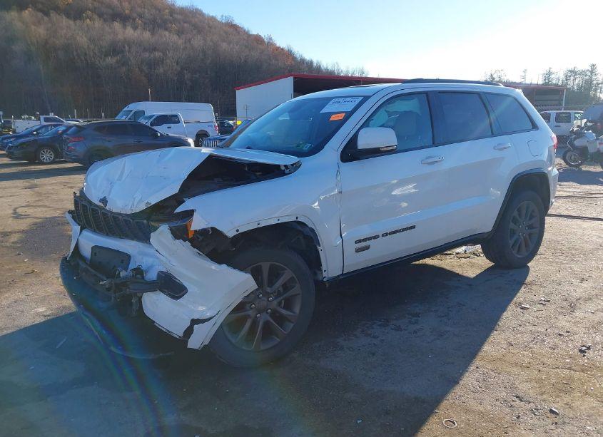 Photo 2 of 2016 Jeep Grand CHEROKEE LIMITED 75TH ANNIVERSARY (VIN 1C4RJFBG6GC417018)