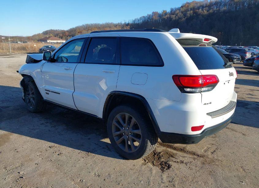 Photo 3 of 2016 Jeep Grand CHEROKEE LIMITED 75TH ANNIVERSARY (VIN 1C4RJFBG6GC417018)