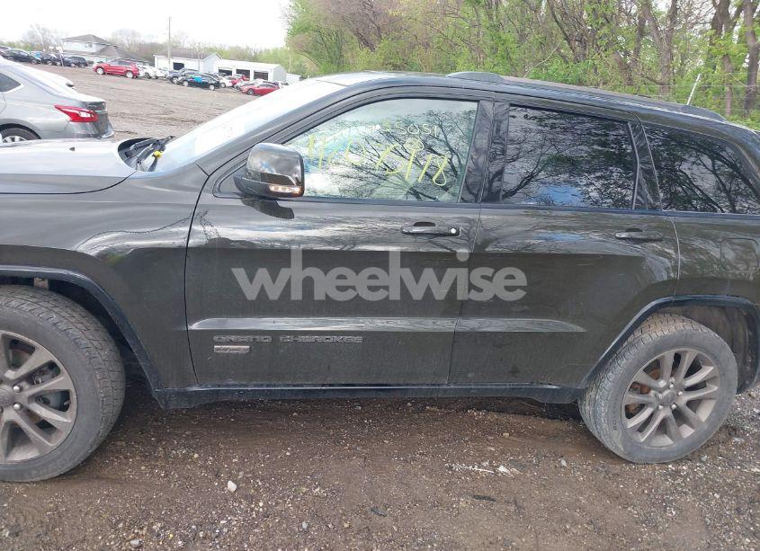 Photo 13 of 2016 Jeep Grand CHEROKEE LIMITED 75TH ANNIVERSARY (VIN 1C4RJFBG6GC435051)