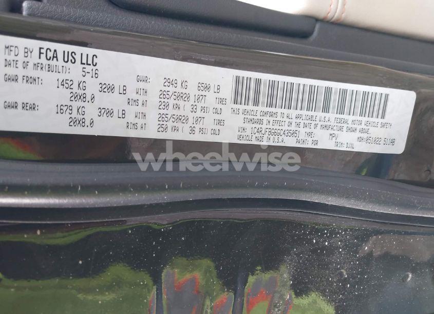 Photo 9 of 2016 Jeep Grand CHEROKEE LIMITED 75TH ANNIVERSARY (VIN 1C4RJFBG6GC435051)