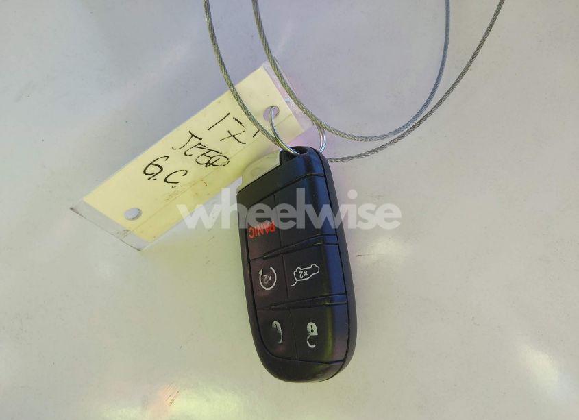 Photo 11 of 2017 Jeep Grand CHEROKEE LIMITED 4X4 (VIN 1C4RJFBG6HC754452)