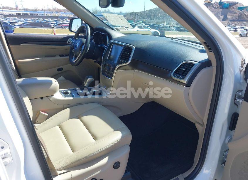 Photo 5 of 2017 Jeep Grand CHEROKEE LIMITED 4X4 (VIN 1C4RJFBG6HC754452)