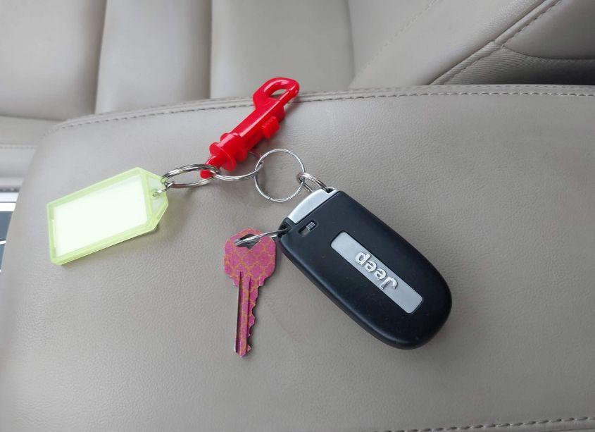 Photo 11 of 2017 Jeep Grand CHEROKEE LIMITED 4X4 (VIN 1C4RJFBG6HC802662)