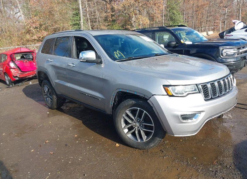 2017 Jeep Grand CHEROKEE LIMITED 4X4 (VIN 1C4RJFBG6HC919769) main photo