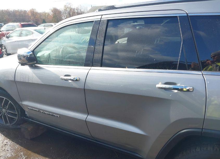 Photo 14 of 2017 Jeep Grand CHEROKEE LIMITED 4X4 (VIN 1C4RJFBG6HC919769)