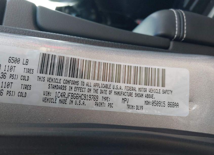 Photo 9 of 2017 Jeep Grand CHEROKEE LIMITED 4X4 (VIN 1C4RJFBG6HC919769)