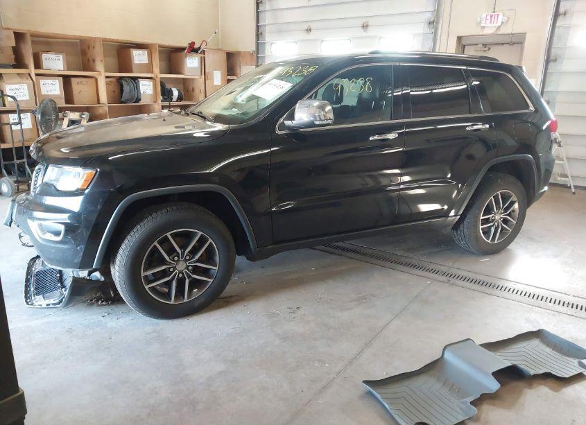 Photo 2 of 2018 Jeep Grand CHEROKEE LIMITED 4X4 (VIN 1C4RJFBG6JC109127)