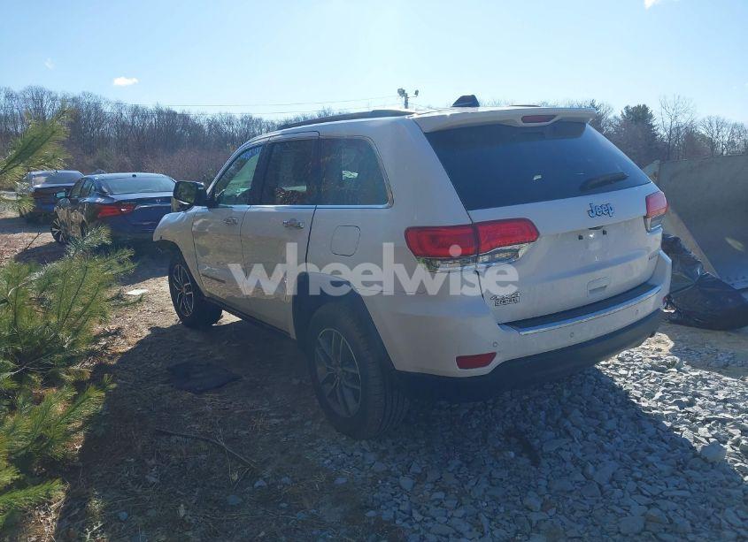 Photo 3 of 2018 Jeep Grand CHEROKEE LIMITED 4X4 (VIN 1C4RJFBG6JC304211)