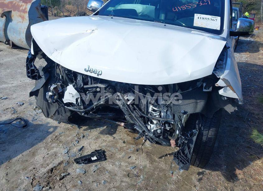 Photo 6 of 2018 Jeep Grand CHEROKEE LIMITED 4X4 (VIN 1C4RJFBG6JC304211)