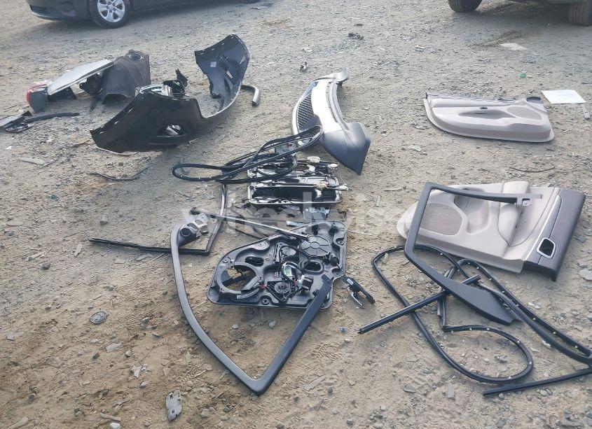 Photo 12 of 2019 Jeep Grand CHEROKEE LIMITED 4X4 (VIN 1C4RJFBG6KC545512)