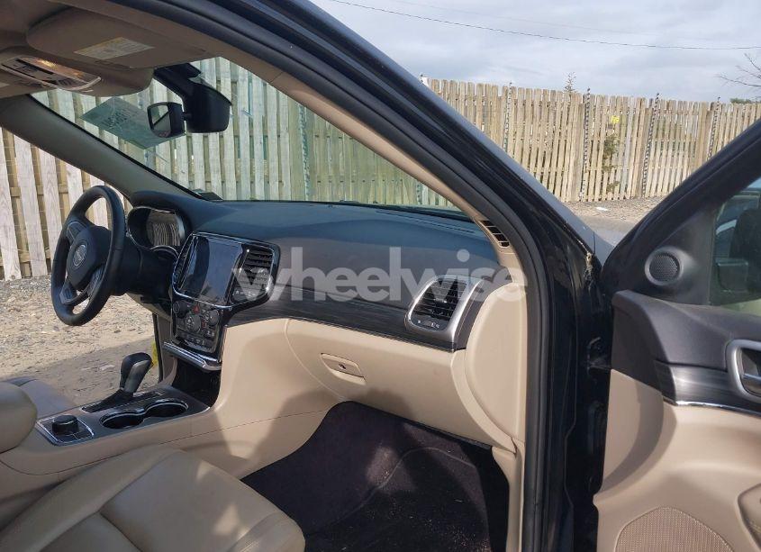 Photo 5 of 2019 Jeep Grand CHEROKEE LIMITED 4X4 (VIN 1C4RJFBG6KC545512)