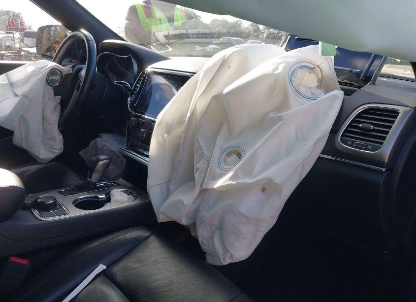 Photo 5 of 2019 Jeep Grand CHEROKEE LIMITED 4X4 (VIN 1C4RJFBG6KC620029)