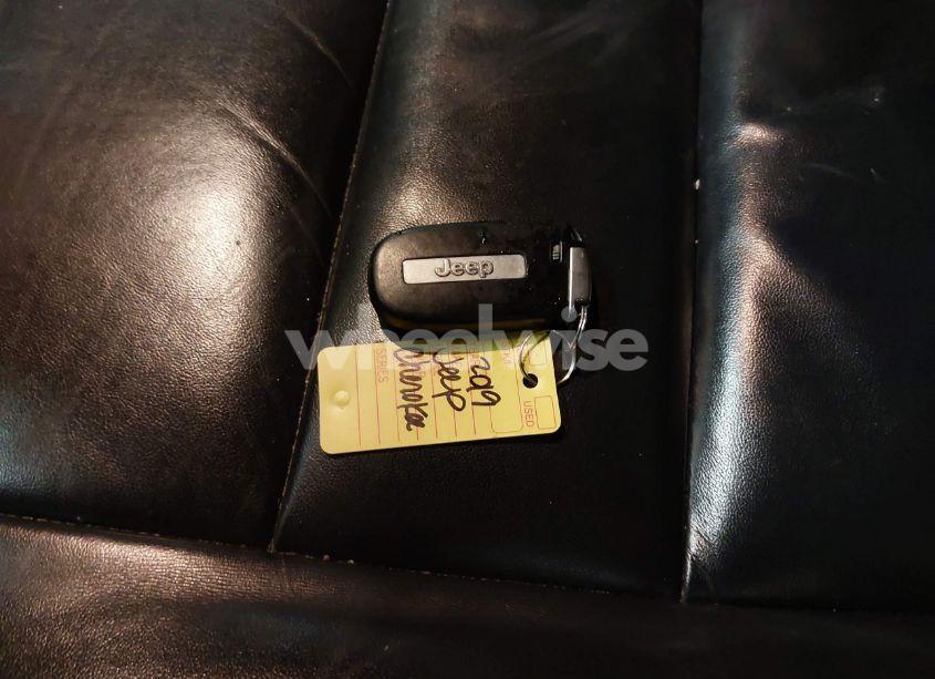 Photo 11 of 2019 Jeep Grand CHEROKEE LIMITED 4X4 (VIN 1C4RJFBG6KC671269)