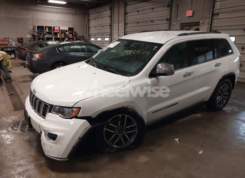 Photo 2 of 2019 Jeep Grand CHEROKEE LIMITED 4X4 (VIN 1C4RJFBG6KC671269)