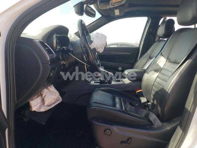 Photo 12 of 2019 JEEP GRAND CHEROKEE LIMITED (VIN 1C4RJFBG6KC678495)