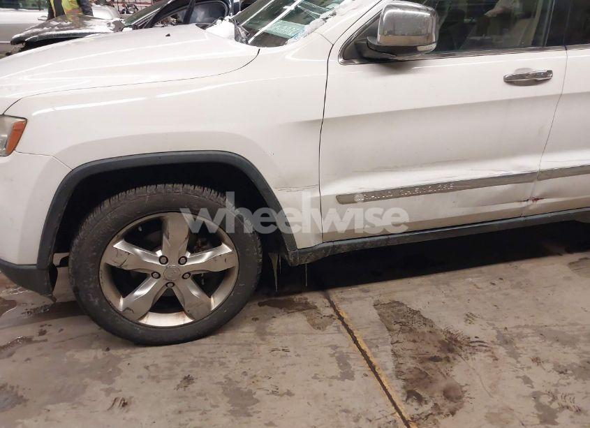 Photo 17 of 2013 Jeep Grand CHEROKEE LIMITED (VIN 1C4RJFBG7DC634024)