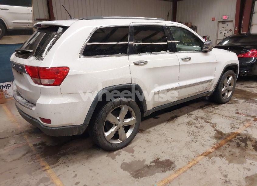 Photo 4 of 2013 Jeep Grand CHEROKEE LIMITED (VIN 1C4RJFBG7DC634024)