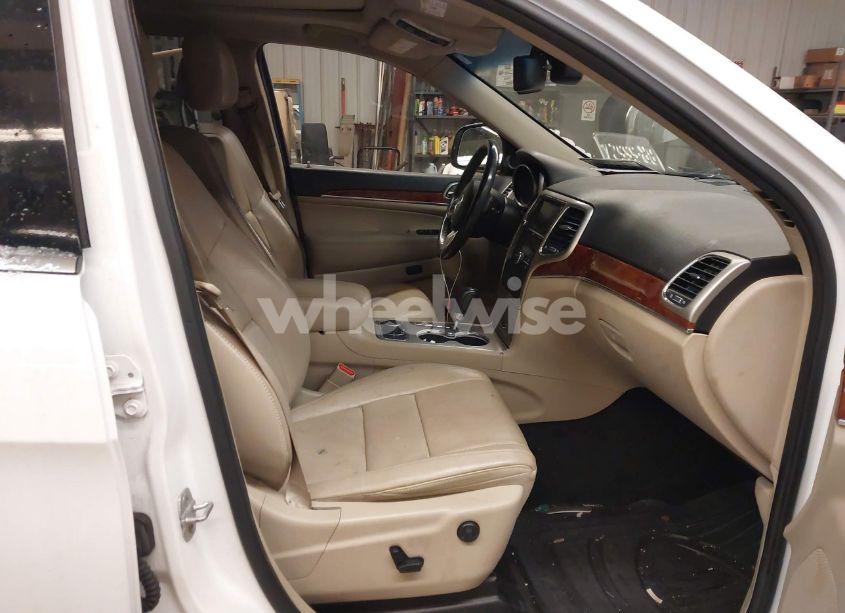 Photo 5 of 2013 Jeep Grand CHEROKEE LIMITED (VIN 1C4RJFBG7DC634024)