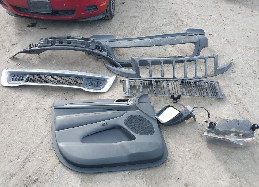 Photo 12 of 2014 Jeep Grand CHEROKEE LIMITED (VIN 1C4RJFBG7EC220730)