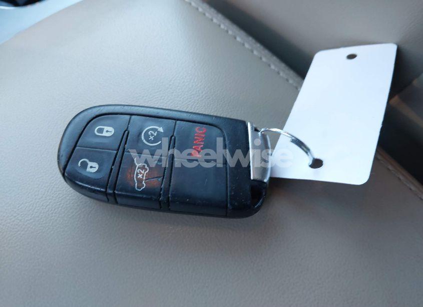 Photo 11 of 2015 Jeep Grand CHEROKEE LIMITED (VIN 1C4RJFBG7FC612012)