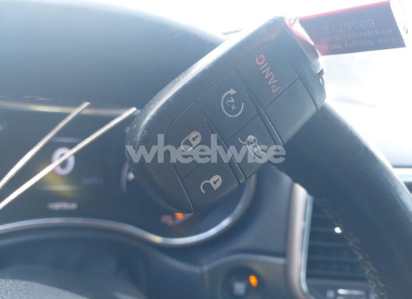 Photo 11 of 2015 Jeep Grand CHEROKEE LIMITED (VIN 1C4RJFBG7FC855111)