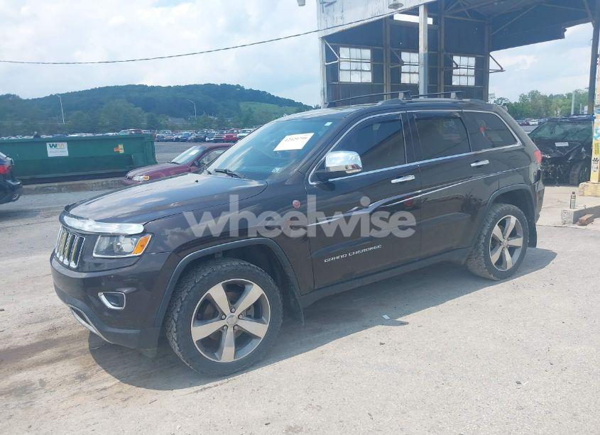 Photo 2 of 2016 Jeep Grand CHEROKEE LIMITED (VIN 1C4RJFBG7GC492178)