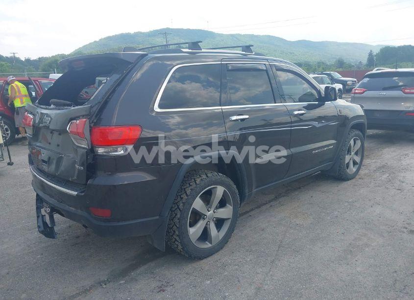 Photo 4 of 2016 Jeep Grand CHEROKEE LIMITED (VIN 1C4RJFBG7GC492178)