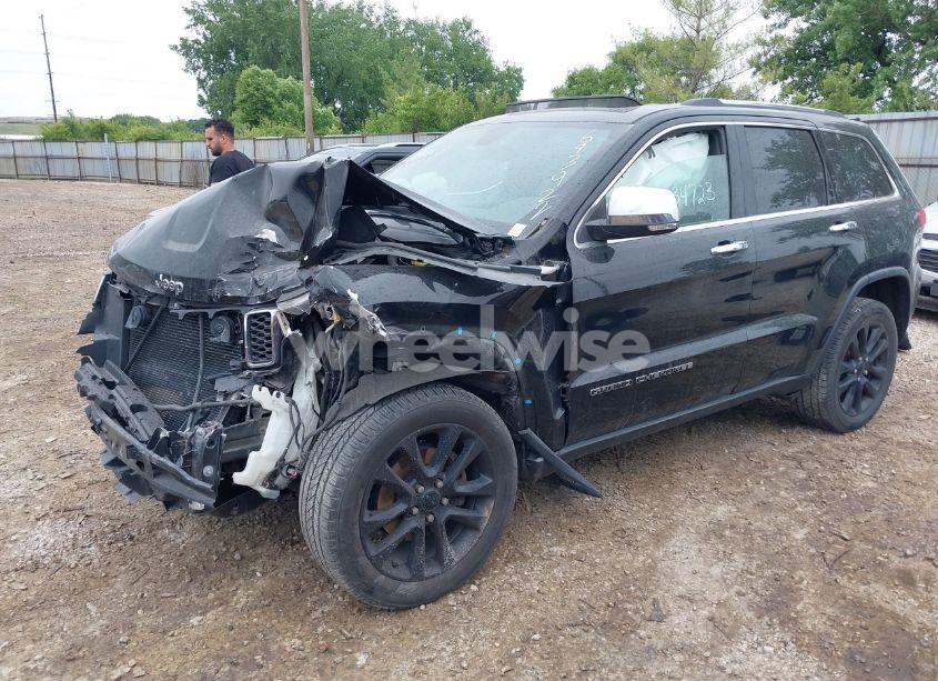 Photo 2 of 2017 Jeep Grand CHEROKEE LIMITED 4X4 (VIN 1C4RJFBG7HC693922)