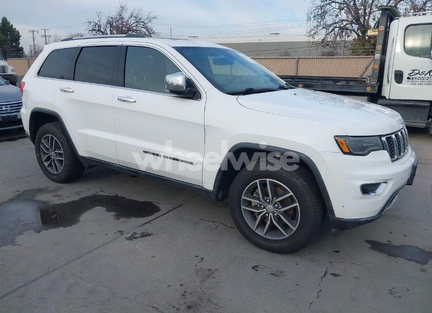 2018 Jeep Grand CHEROKEE LIMITED 4X4 (VIN 1C4RJFBG7JC106026) main photo